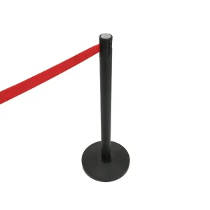 Colonnina delimitazione nero con 3 metri di cinghia rossa