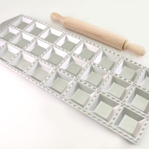 Stampo per ravioli RAVIOLATORE QUADRO 48 PZ cm 28X10 con rullo