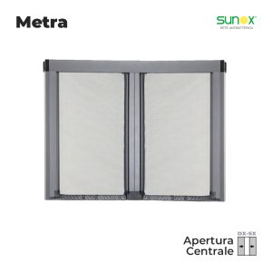 Zanzariera Metra Flexa Cobra Carrarmato versione apertura Centrale o versione 2 ante laterali scorrevoli tipo vagone, unico binario